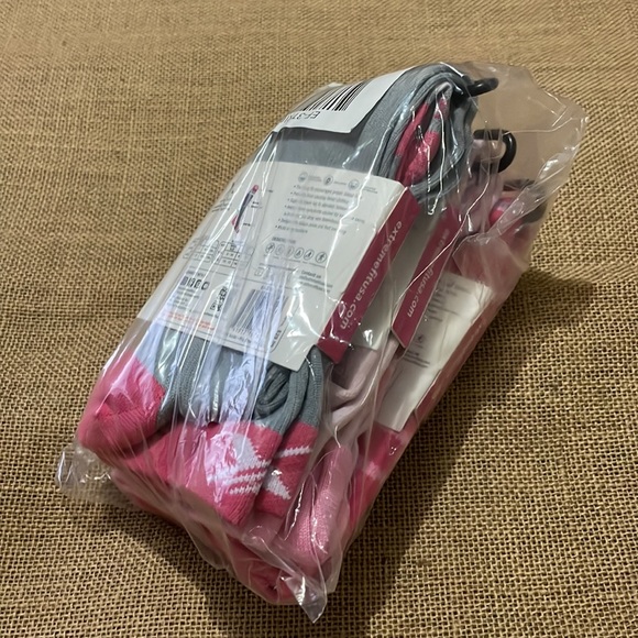 3 Pk Compression Socks  15-20mmHg Size S/M - Picture 3 of 6